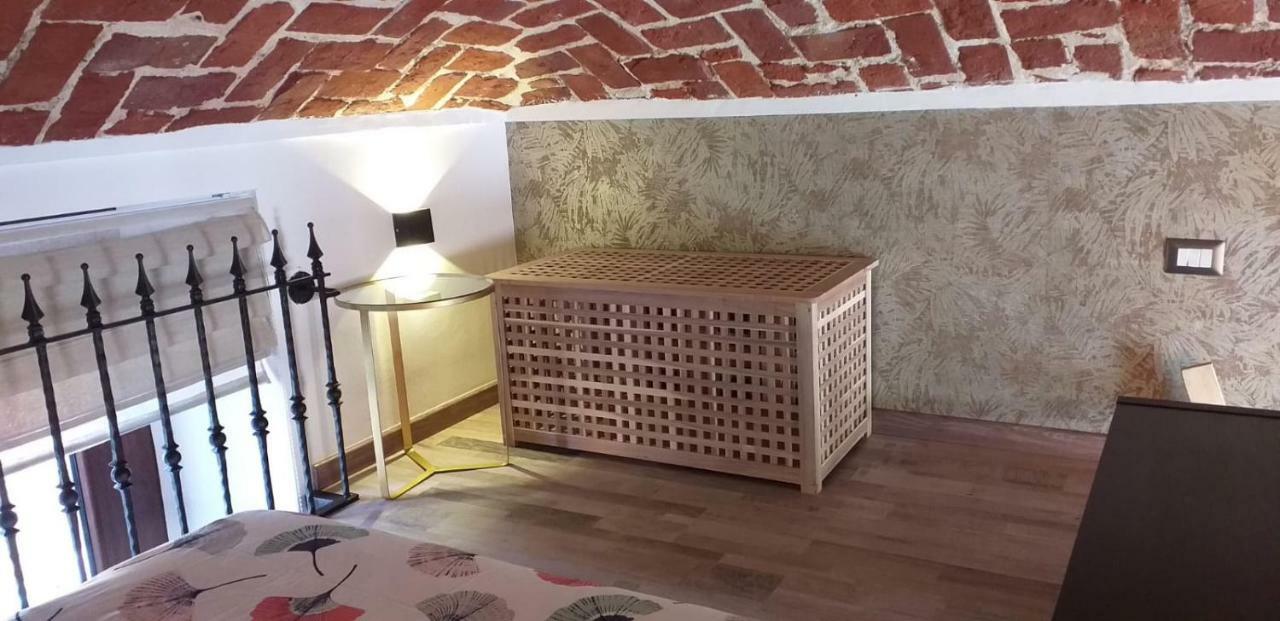900 Meters From Metro&Station Ceva Studio Turin Luaran gambar